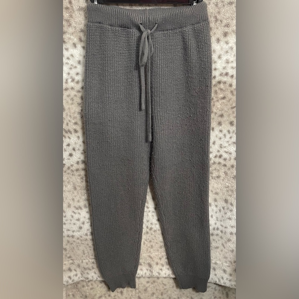 WOMENS ACRYLIC KNIT JOGGERS